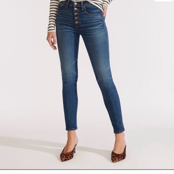 Veronica Beard Denim - Veronica Beard Debbie 10” skinny jeans. Medium wash, high rise, size 30